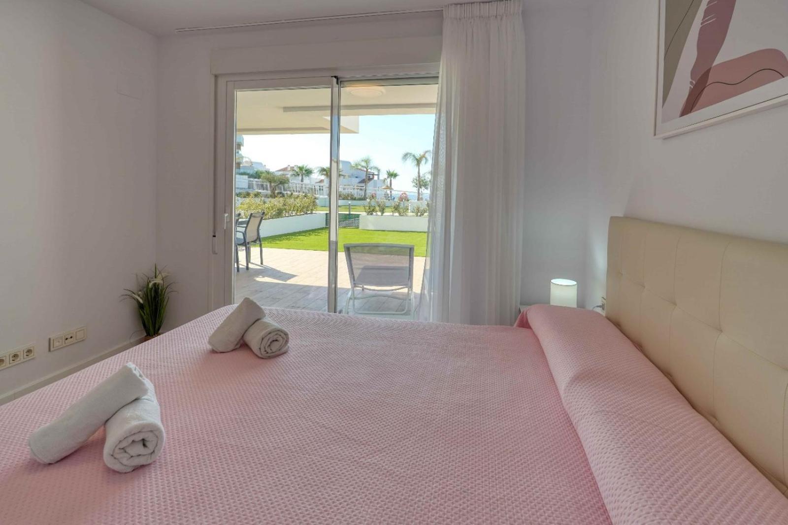 Bright And Garden Calaceite Apartment *